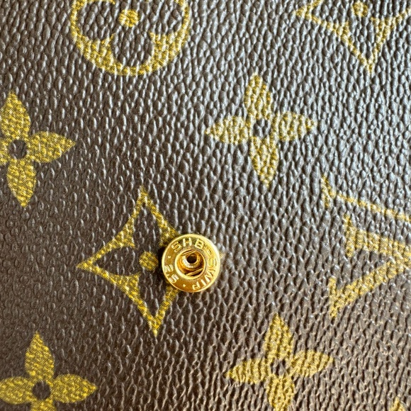 Louis Vuitton clutch bag - Picture 6 of 12